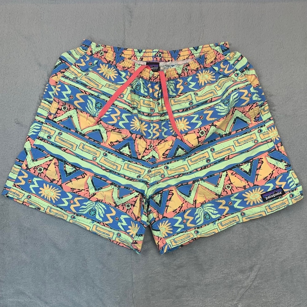 Patagonia Shorts Mens Small Red Netplus Shells Swim Trunks Blue Red Mesh‎ Lined
